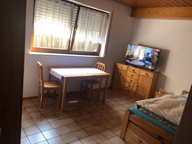1 Zimmer Apartment 22 Qm Neustadt-Duttweiler Neustadt an der Weinstraße Екстериор снимка